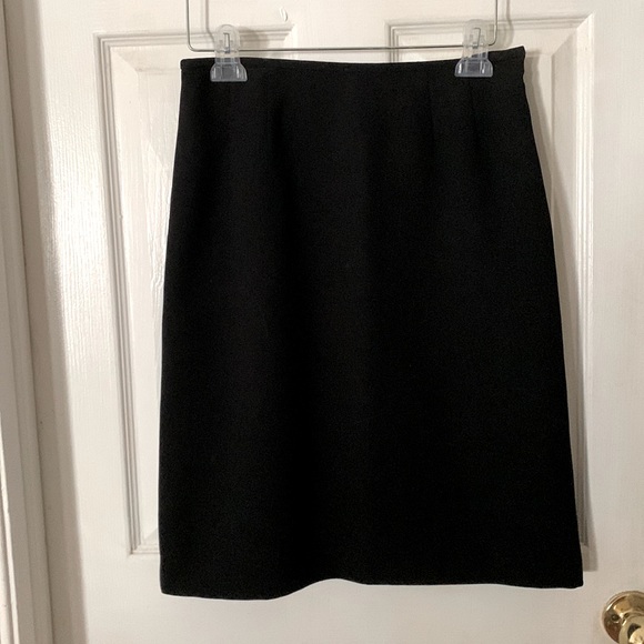 Kasper 6P Skirt Suit Set - Picture 4 of 11